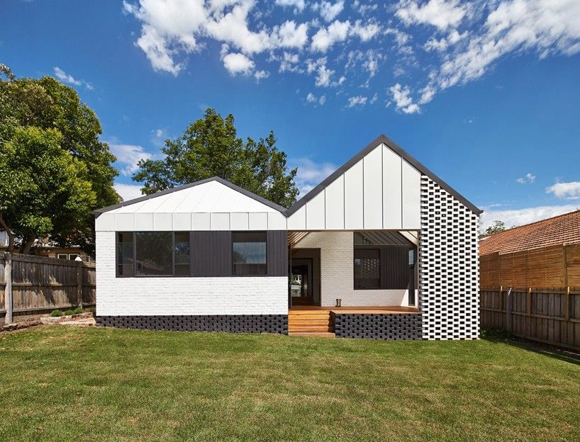 Rozbudowa kalifornijskiego bungalow w Melbourne