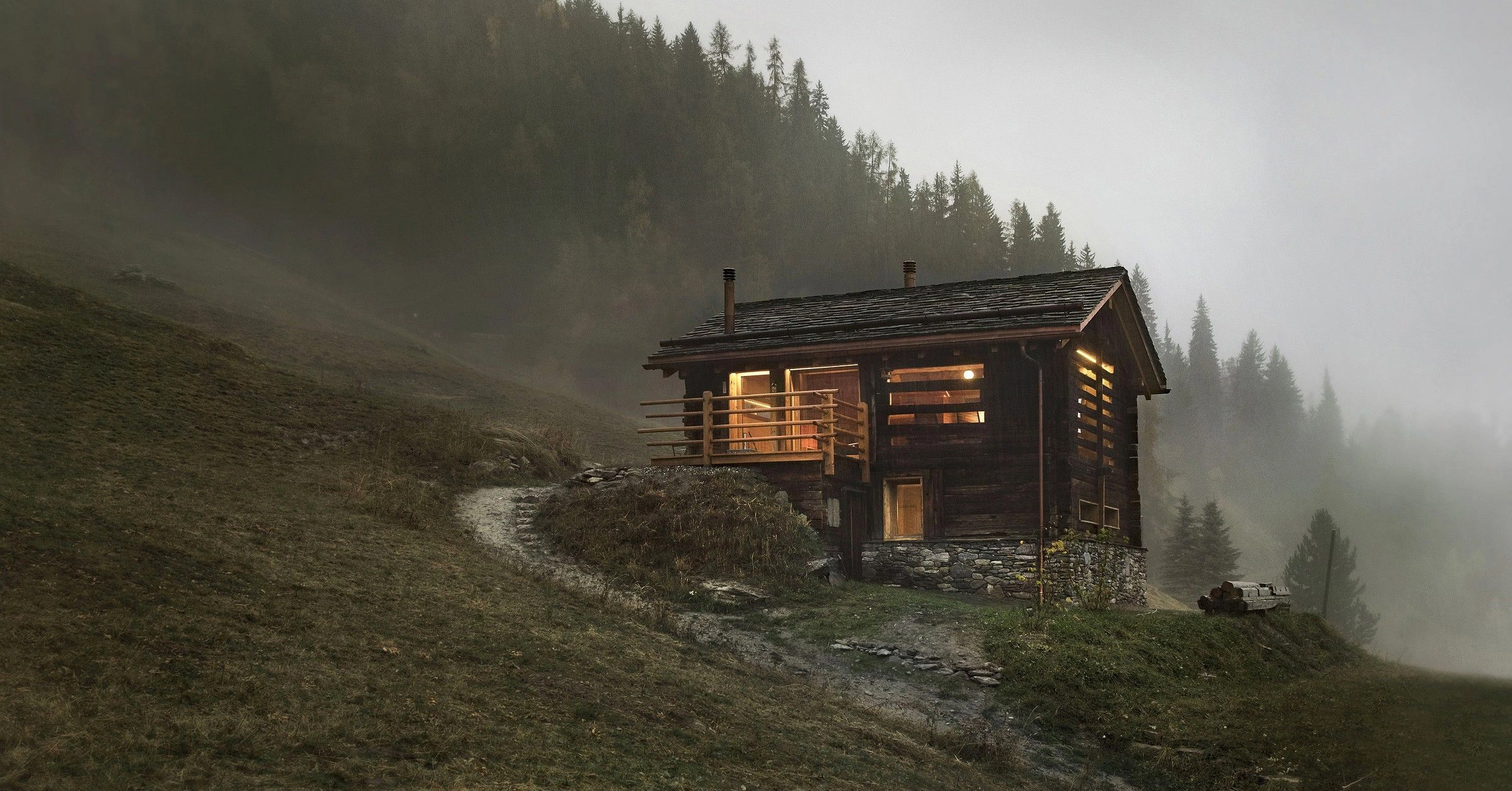 Teraźniejszość zamknięta w przeszłości – chatka na Alpejskich zboczach
