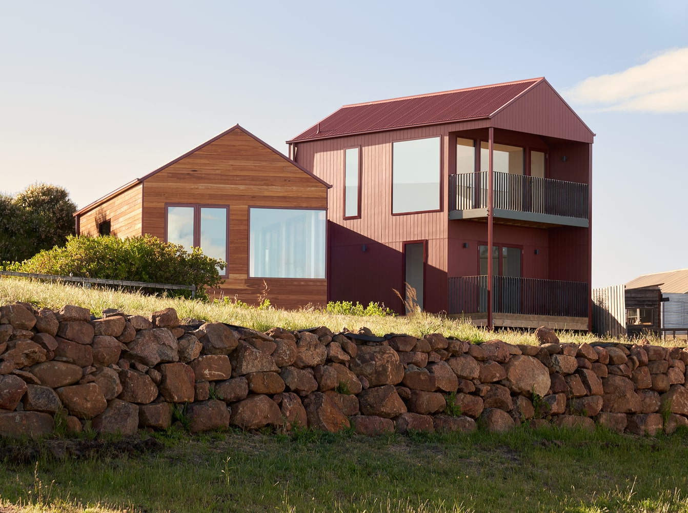 Dom na Tasmanii – elastyczny i zrównoważony