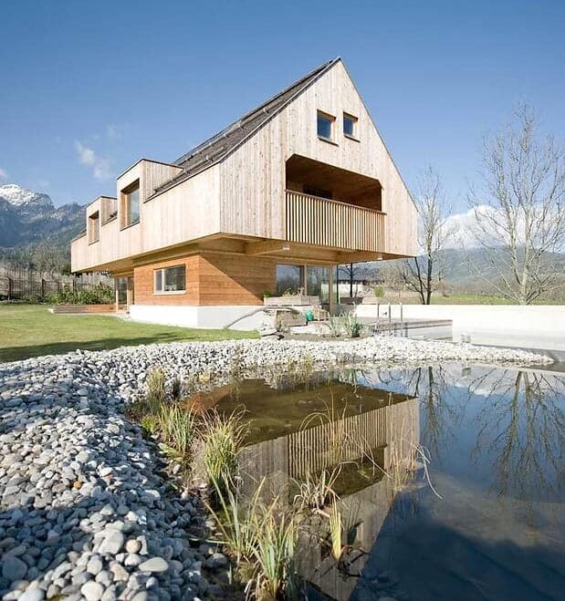 Dom oparty na zwartej podstawie by mia2 ARCHITEKTUR in Austria