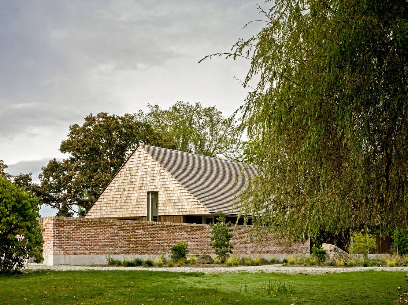 Saanich Farmhouse, Scott and Scott Architects