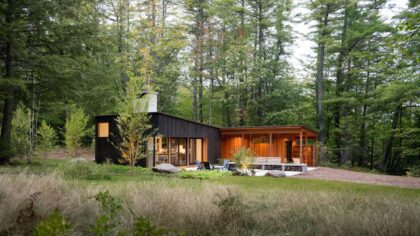 Loon Lake Retreat, Whitten Architects